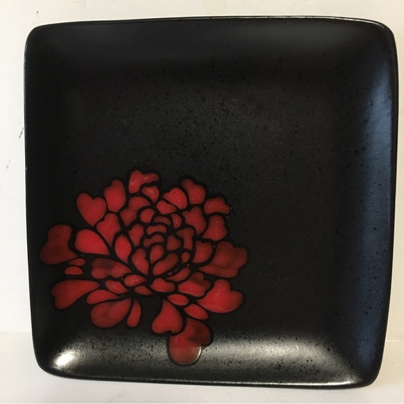 Gibson elite Zinnia Bloom square plate 7.75” 1 Zinnia flower brown rust - Picture 2 of 15